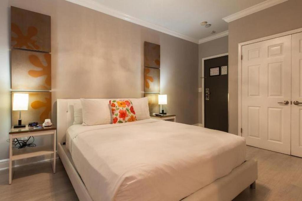 Odyssey Of South Beach Apart Hotel Miami Beach Exterior foto
