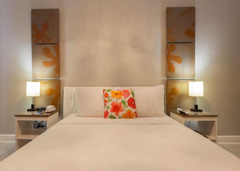 Odyssey Of South Beach Apart Hotel Miami Beach Exterior foto